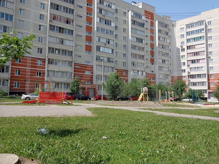 2-к. квартира, 59 м², 8/10 эт.