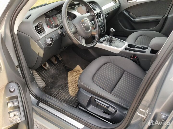 Audi A4 1.8 МТ, 2009, 260 000 км