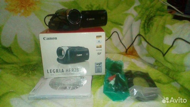 Цифровая видеокамера Canon legria HF R28