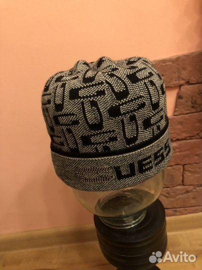 Guess женская шапка оригинал