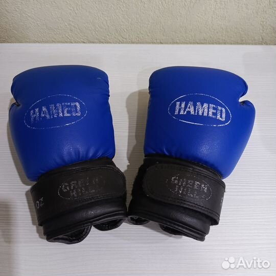 Перчатки для каратэ, единоборств