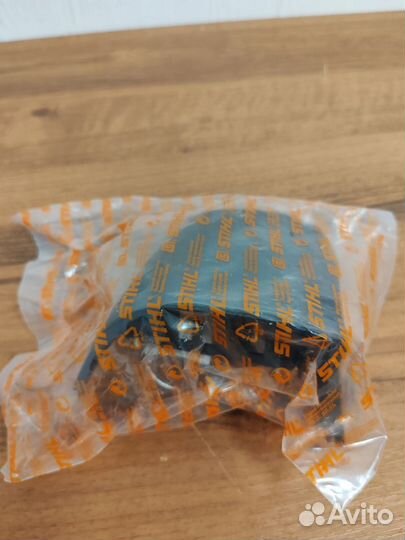 Крышка фильтра 41481401000 FS 491 C-EM; FS 561 C-E