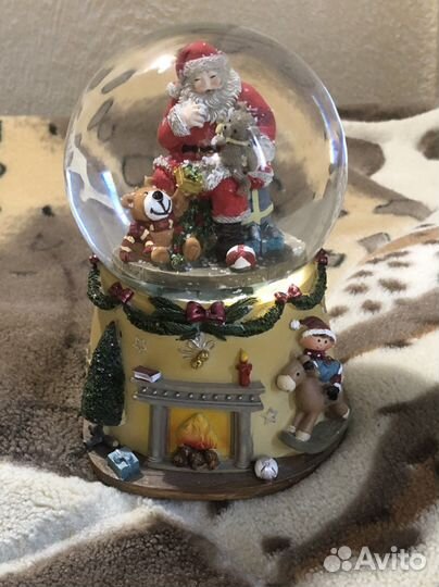 Новогодние шары музыкальный