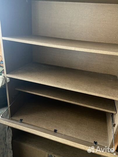 Шкаф сикритер с антрисолью б/у