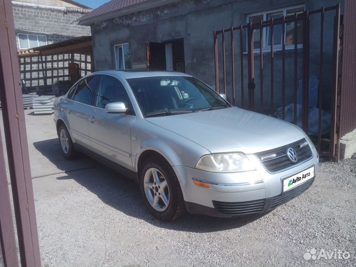 Volkswagen Passat 1.8 AT, 2002, 300 000 км