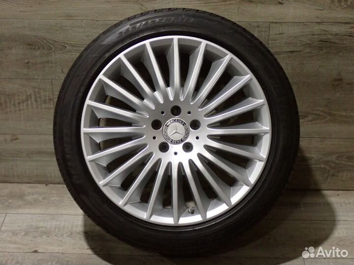 Комплект оригинальных колес Mercedes W222 R19