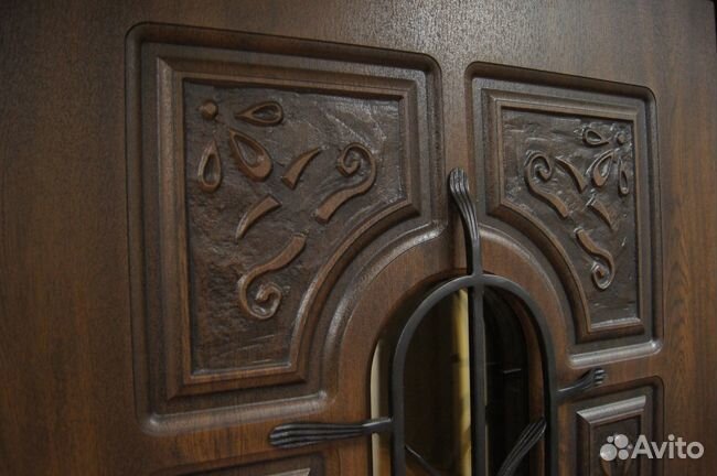 Металлические двери новые в наличии и под заказ