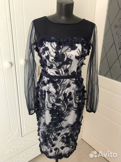 Вечернее платье