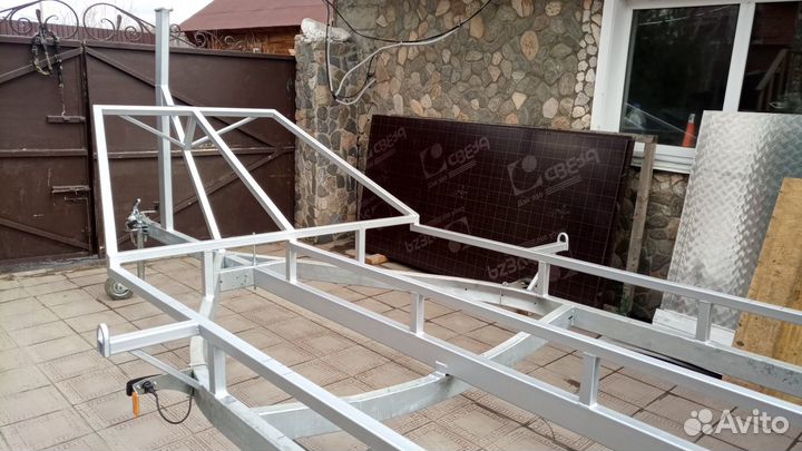 Продам прицеп для Аэролодки Север 650