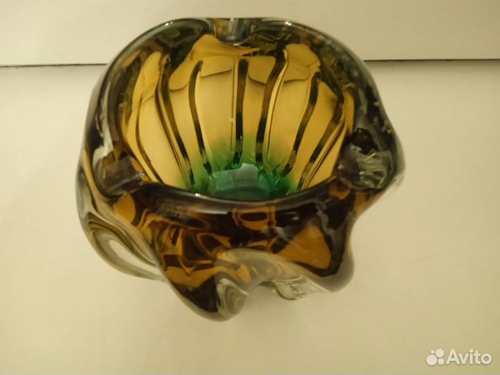 Пепельница, ваза, цветное стекло