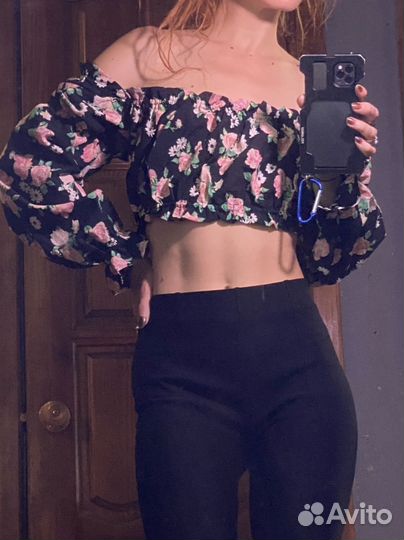 Кофты свитера рубашки