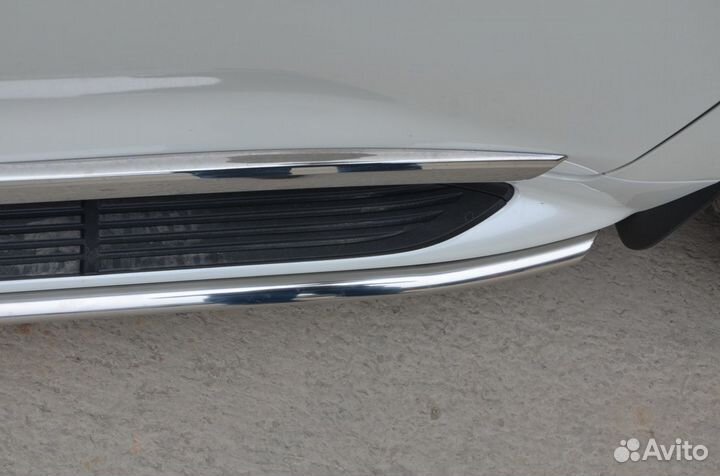 Защита порогов 42 мм Toyota Land Cruiser 200