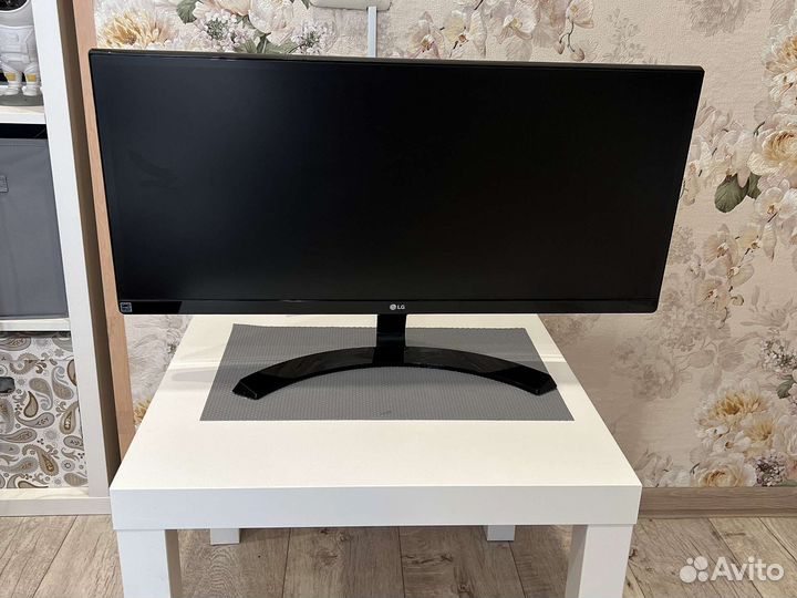 LG 29um59-p