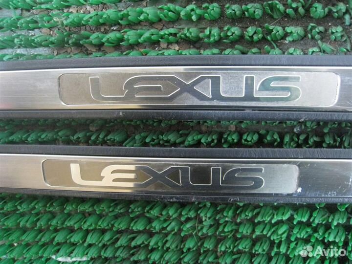 Накладки порогов комплект Lexus RX300 (MCU15) 2002