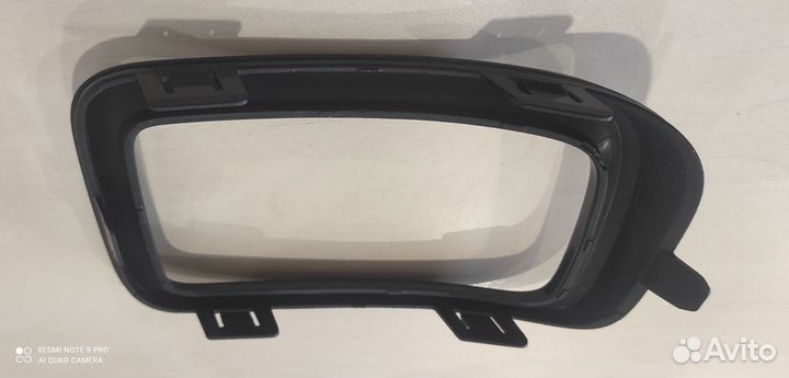 Накладка на заднюю противотуманки правая Tank 300