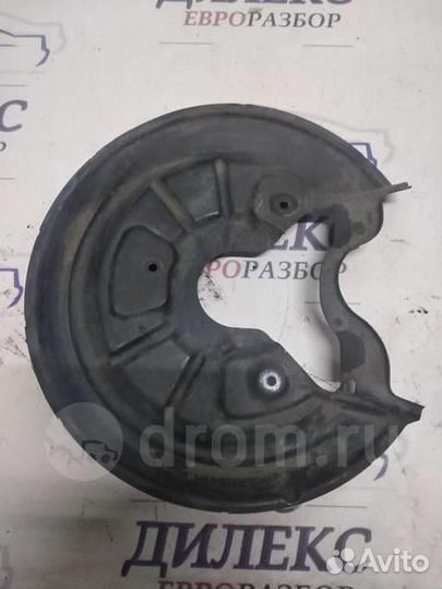 Пыльник тормозного диска VW Golf V Plus 2005-2014