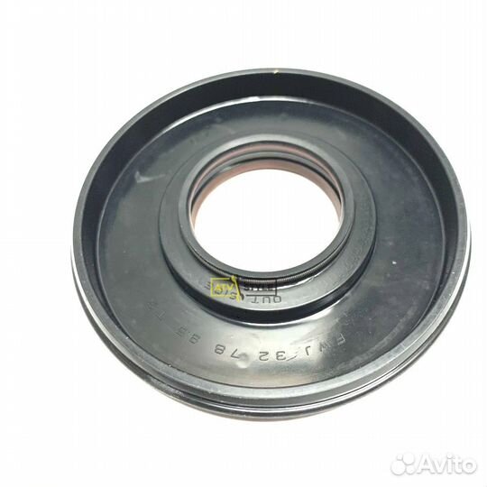 Сальник коленвала Yamaha 93103-32095-00