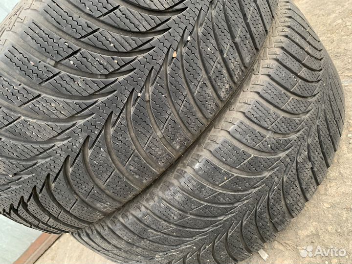 Goodyear UltraGrip Ice+ 215/55 R17