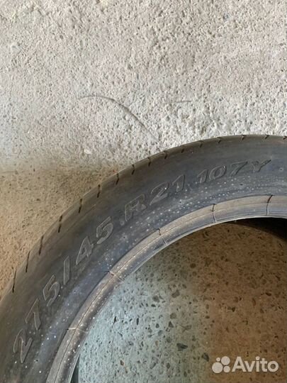 Pirelli P Zero 275/45 R21