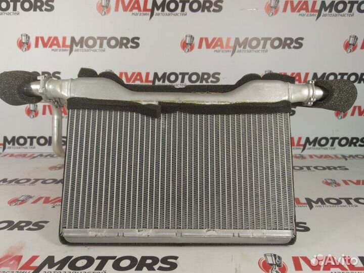 Радиатор отопителя Bmw 5 F10 N52B30 2010