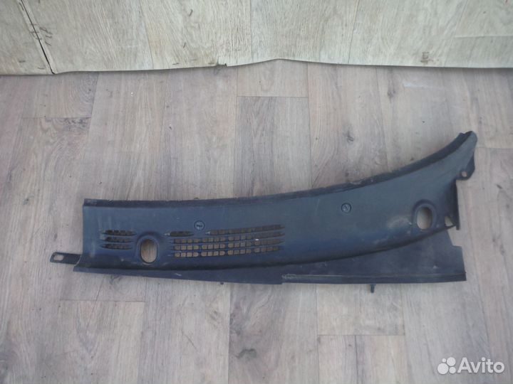 Жабо накладка стекла левая citroen Berlingo M59