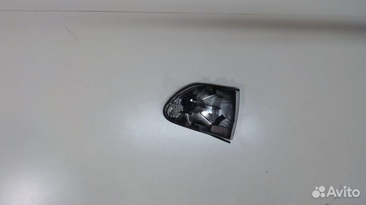 Поворот BMW 7 E38, 1997