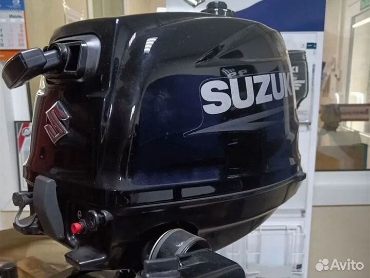 Лодочный мотор Suzuki DF 6 AS Витрина