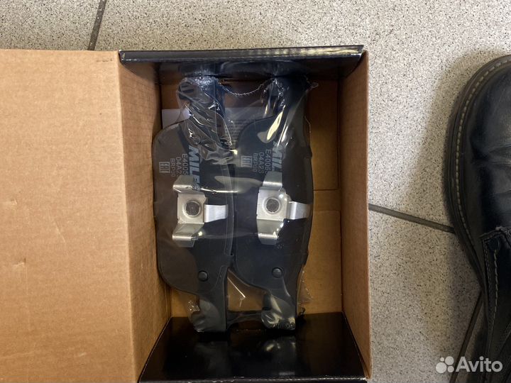 Диски тормозные передние sandero