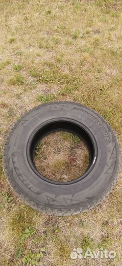 Bridgestone Blizzak DM-V2 285/65 R17