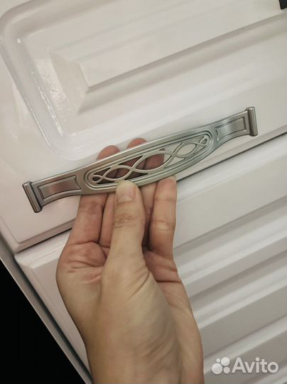 Мебельные ручки