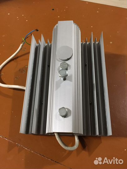 Светодиодный светильник