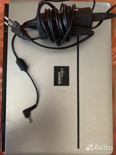 Fujitsu siemens amilo 2515