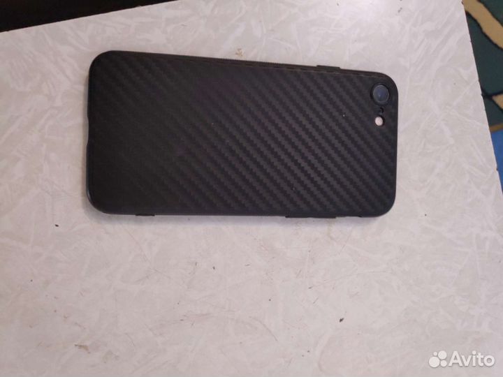 iPhone 7, 128 ГБ