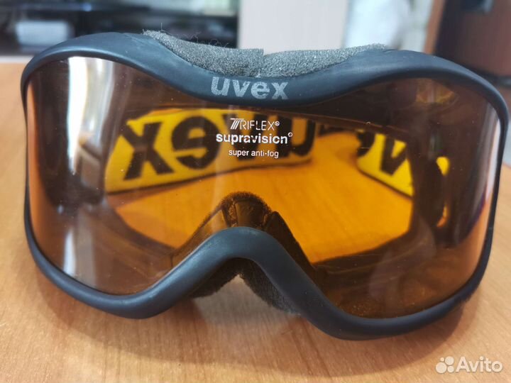 Горнолыжный шлем Salomon и маска Uvex