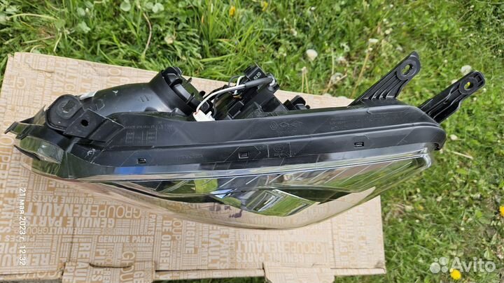 Фара Koleos (08-11) левая 26075JY00A