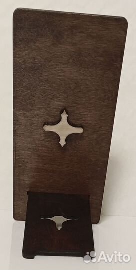 Уникальные подставки для телефонов с лазерной грав