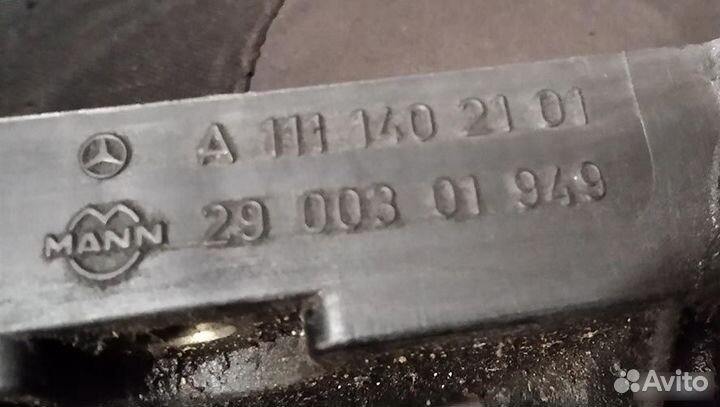 W202 Mercedes C Коллектор впускной 1.8 A1111402101