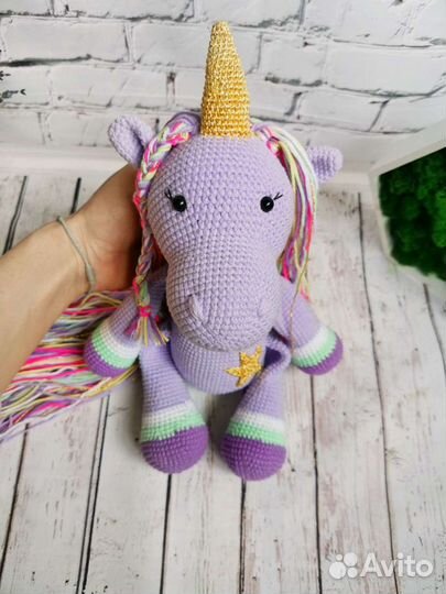Вязаная игрушка Единорог. Амигуруми