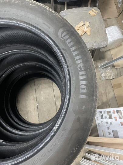 Continental AllSeasonContact 235/55 R19