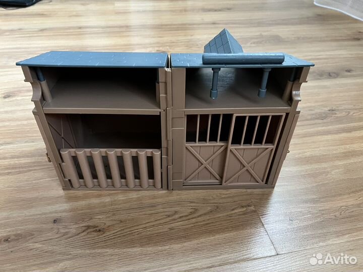 Конюшня игрушка