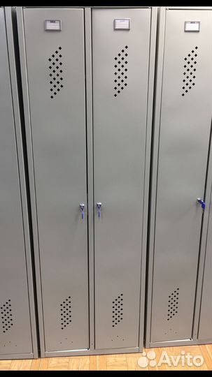 Шкаф металлический для раздевалок