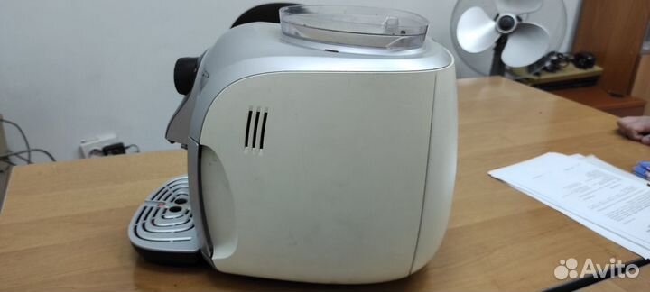 Кофемашина Philips Saeco Xsmall Class HD 8745