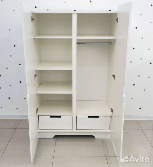 Шкаф в детскую комнату