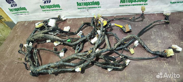 Жгут проводов подпанельный Hyundai Solaris 1