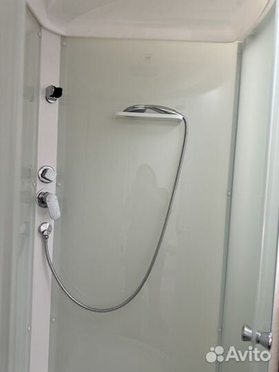 Душевая кабина 90х90