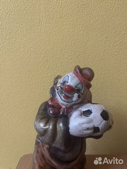 Клоун футболист