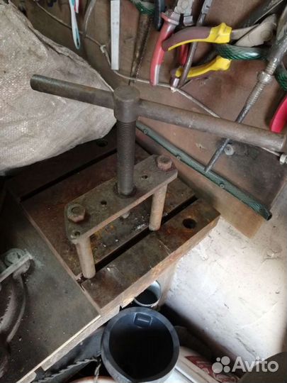 Пресс винтовой ручной СССР