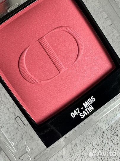 Румяна Dior в ассортименте