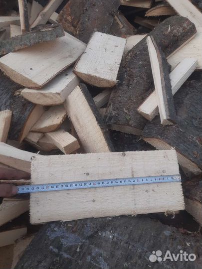 Хвойные пиленые и колотые дрова. Горбыль