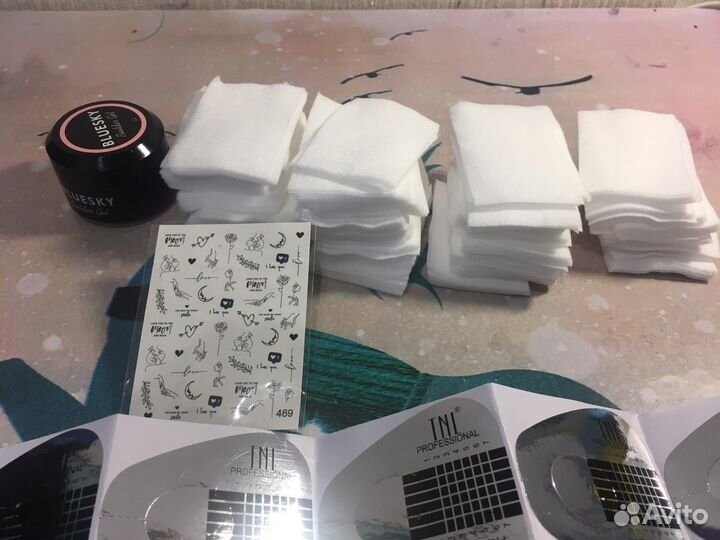 Вещи для маникюра